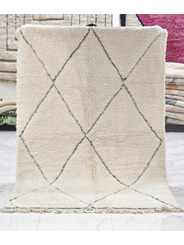 White wool Beni Ourain rug 160 x 250 cm - 336 €