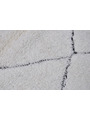 White wool Beni Ourain rug 160 x 250 cm - 336 €