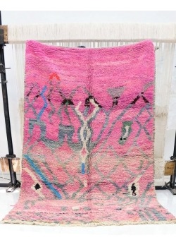 Pink moroccan rug 168 x 275 cm - 379 €