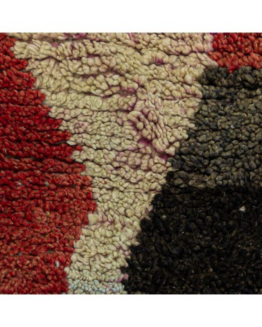 Unique berber rug 207 x 316 cm - 566 €