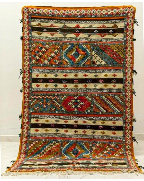 Moroccan rug  150 x 260 cm - 488 €