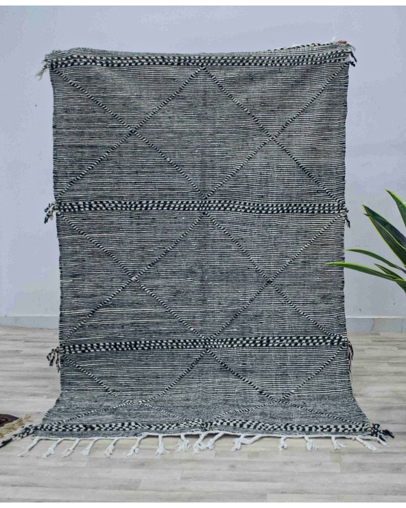 tapis berbère gris - 165 €