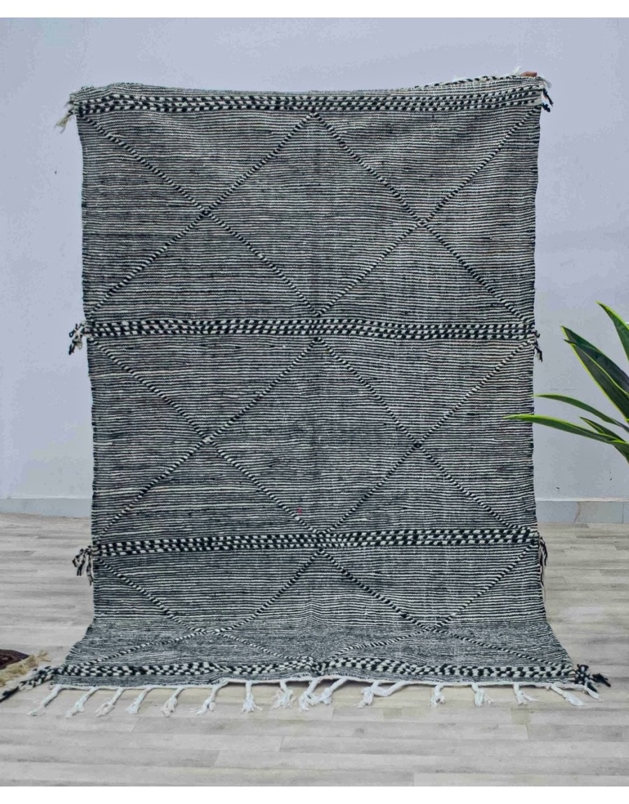 Zanafi Kilim rug 120 x 213 cm - 198 €