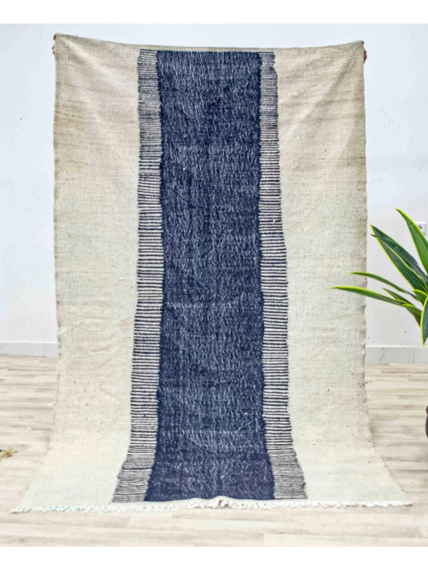 Ivory blue kilim rug - 145 €