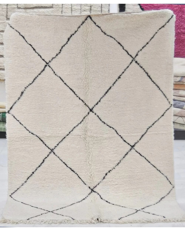 White wool Beni Ourain rug 154 x 220 cm - 379 €