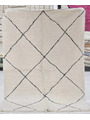 large cream rug - 379 €