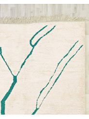 cream and green rug - 109 €