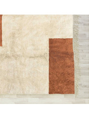 brown beige rug - 259 €