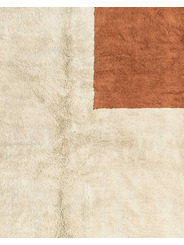 brown beige rug - 259 €