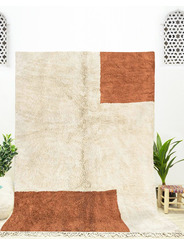 brown beige rug - 259 €