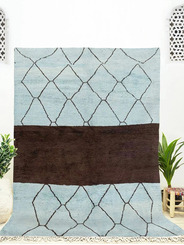 130 x 190 Cm light blue rug - 229 €