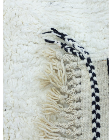 Large white rug 200x300 Cm - 506 €