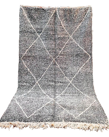 Grey Moroccan rug - 327 €