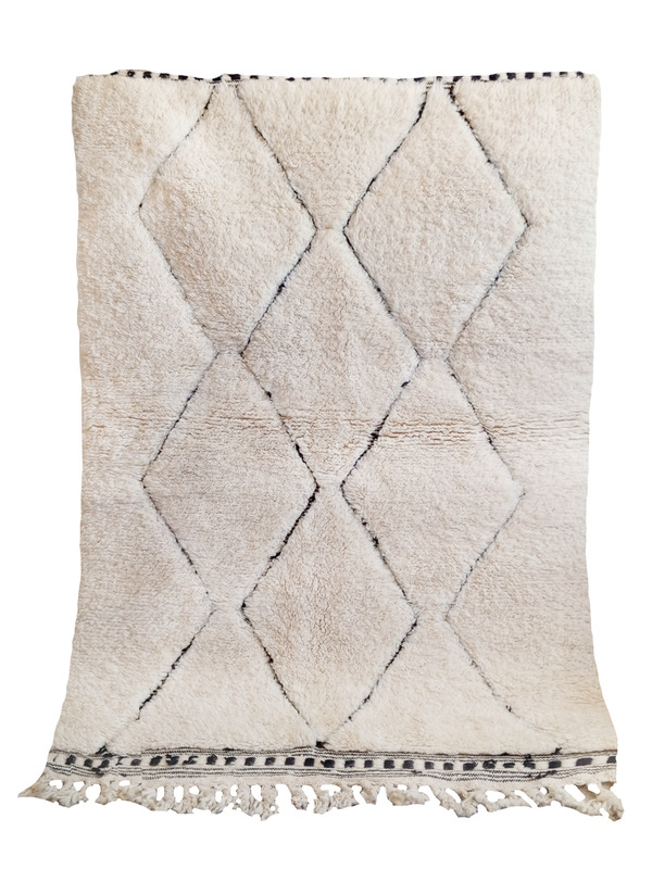 tapis en laine beige - 299 €