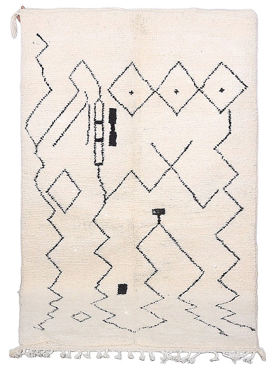 tapis berbere noir et blanc - 199 €