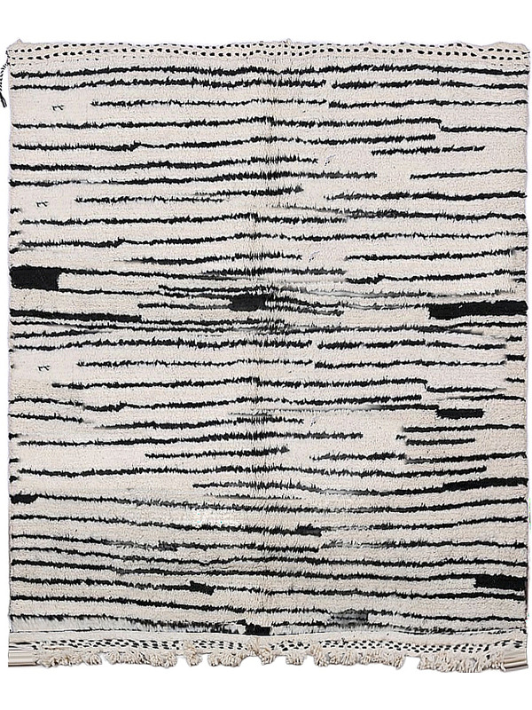 tapis berbere rayures noir et blanc - 199 €
