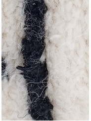 tapis berbere rayures noir et blanc - 199 €