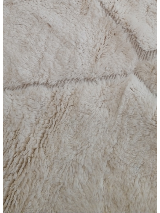 cream moroccan rug - 259 €