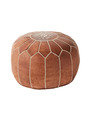 Pouf en cuir teinté - 117 €