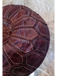 Brown handmade leather pouf with stitches - 147 €