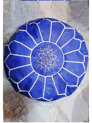 Blue leather pouf footrest - 117 €