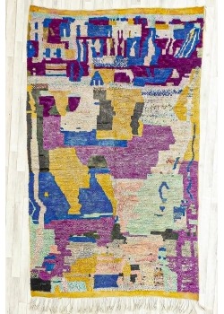 Tapis Berbere coloré 264 x 157 cm - 684 €