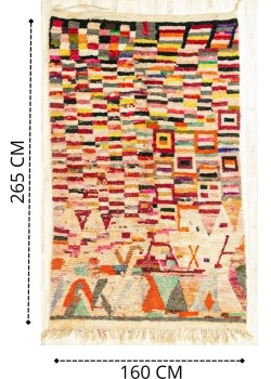 Unique berber rug 160 x 265 cm - 569 €