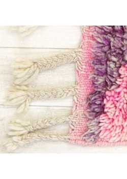 pink wool rug 158 x 281 cm - 428 €