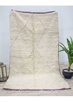 Moroccan wool rug 151 x 265 cm - 470 €