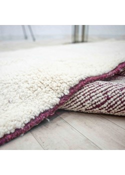 Moroccan wool rug 151 x 265 cm - 310 €